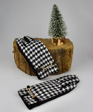 Load image into Gallery viewer, Touch Screen Dogtooth Gloves