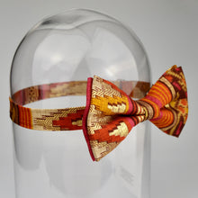 Load image into Gallery viewer, Sunset Gold Leaf Silk Pre Tied Adjustable Bow Tie